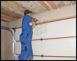 HighTech Garage Door Kenilworth, IL 847-916-9270 - side-bar-g-door-repair